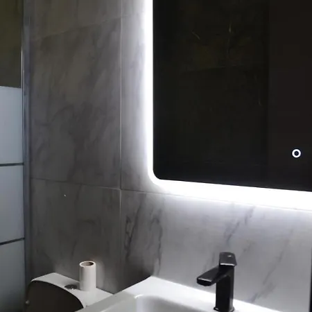 Appartement Edelweiss #colony_deluxe_suite Thessalonique
